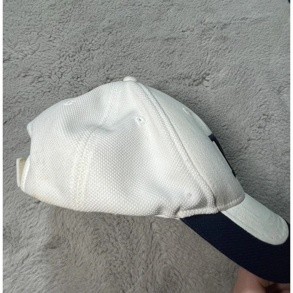 Nike snapback rare